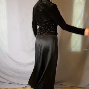 JBS Beaitiful Black Velvet Top/Jacket, long sleeves. Sz 10, .ExcellentCondition.